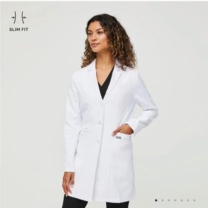 White Bellevue Slim Long Lab Coat